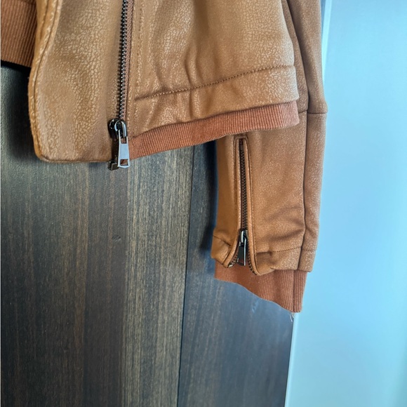 VICI- Suede Tan Women's Jacket - Picture 3 of 6
